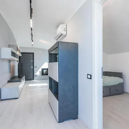 Mapo By Interhome *